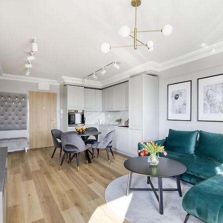 Horyzont 115 Apartment Варшава Екстериор снимка